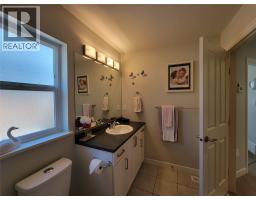 208 K-view Crescent, Keremeos, BC V0X1N2 Photo 27