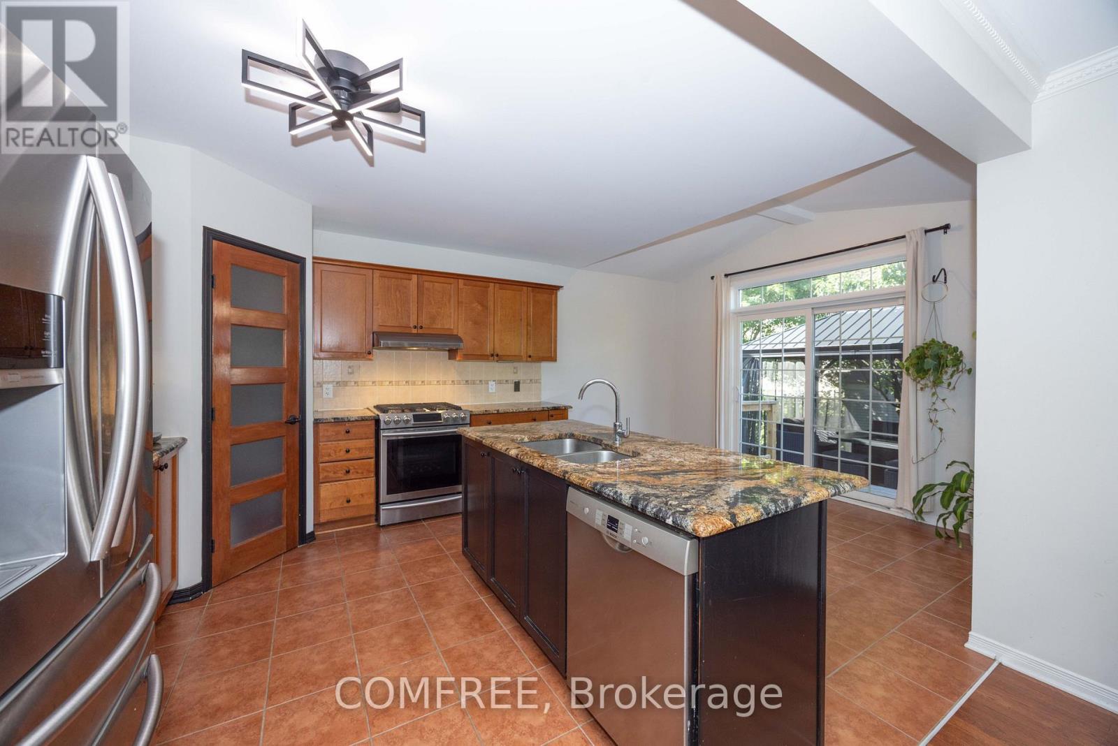 306 WILD IRIS AVENUE, Ottawa — photo 11
