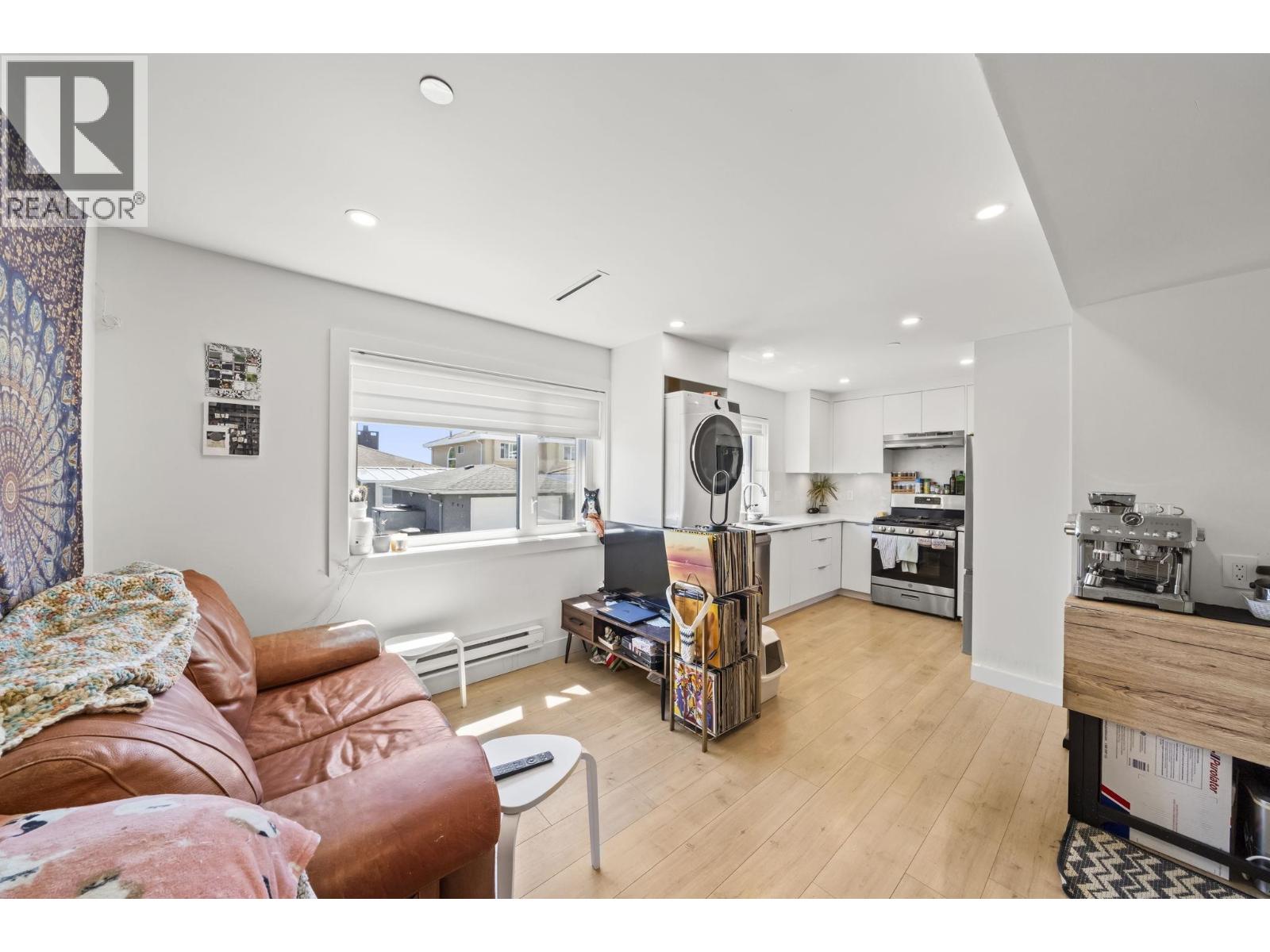 742 E 58TH AVENUE, Vancouver - Image 1