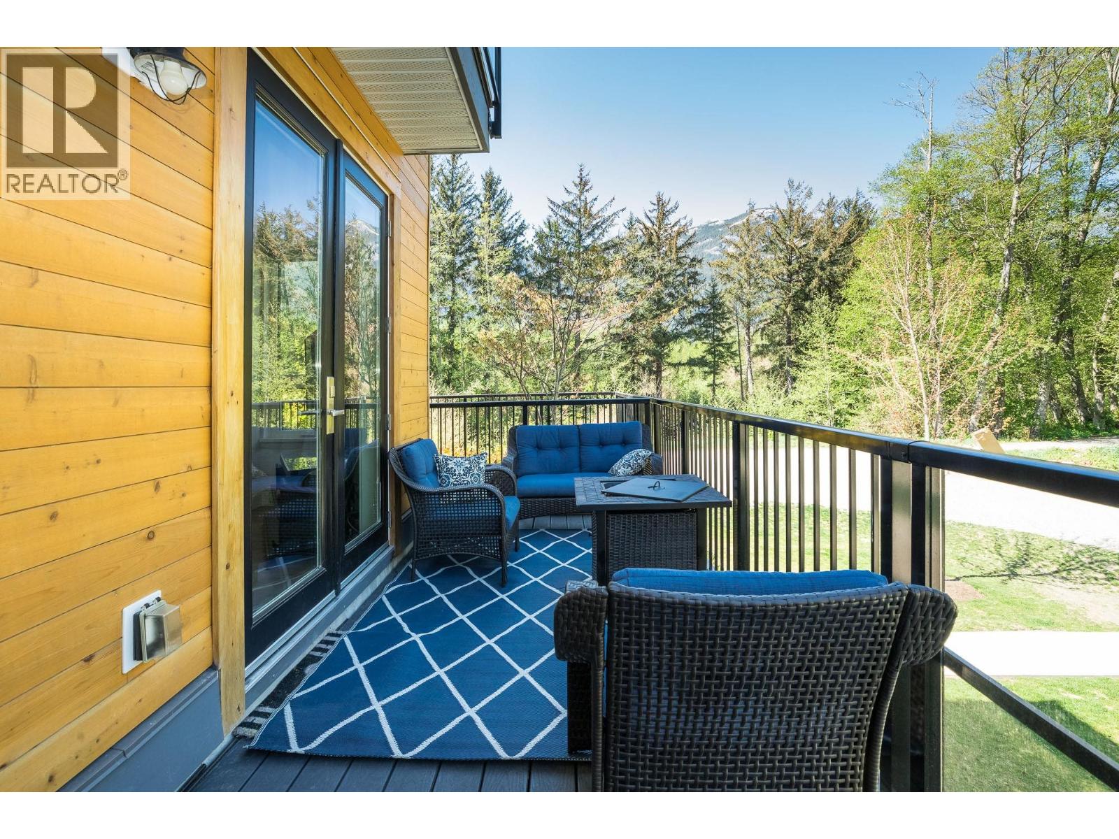 47 1188 MAIN STREET, Squamish