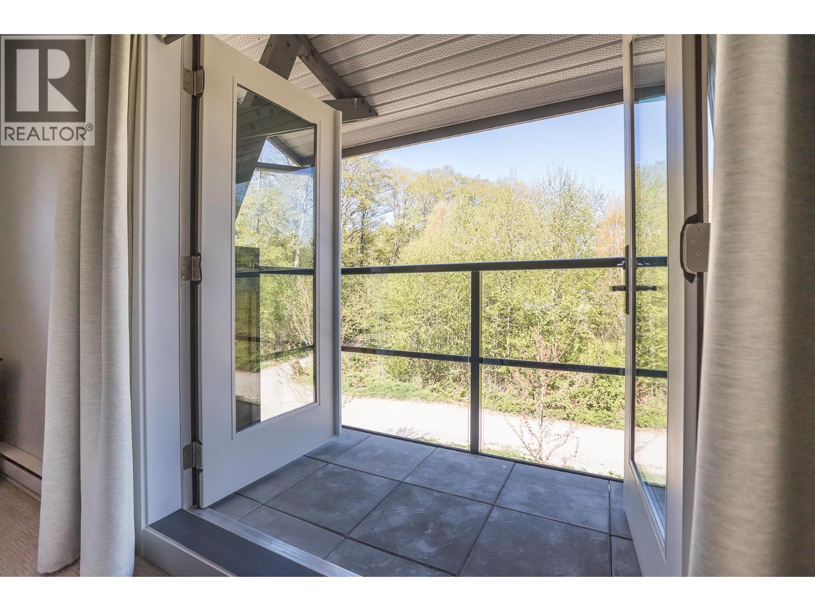47 1188 MAIN STREET, Squamish