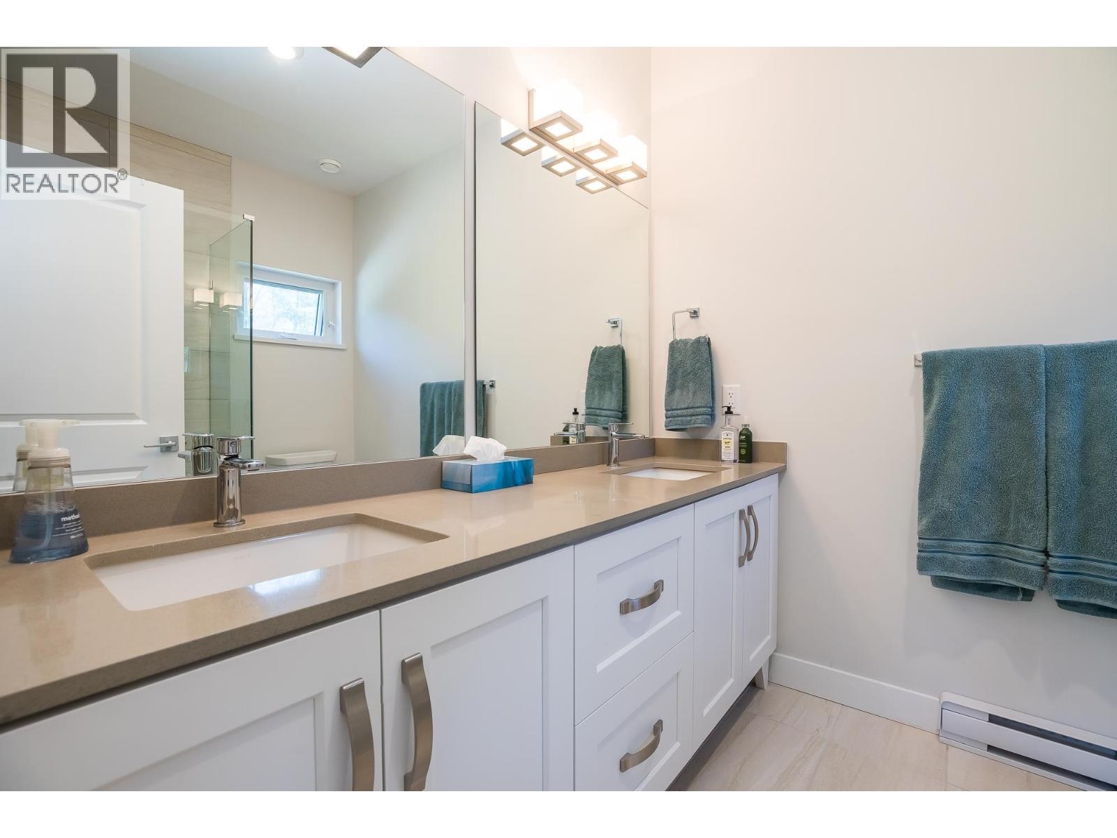47 1188 MAIN STREET, Squamish