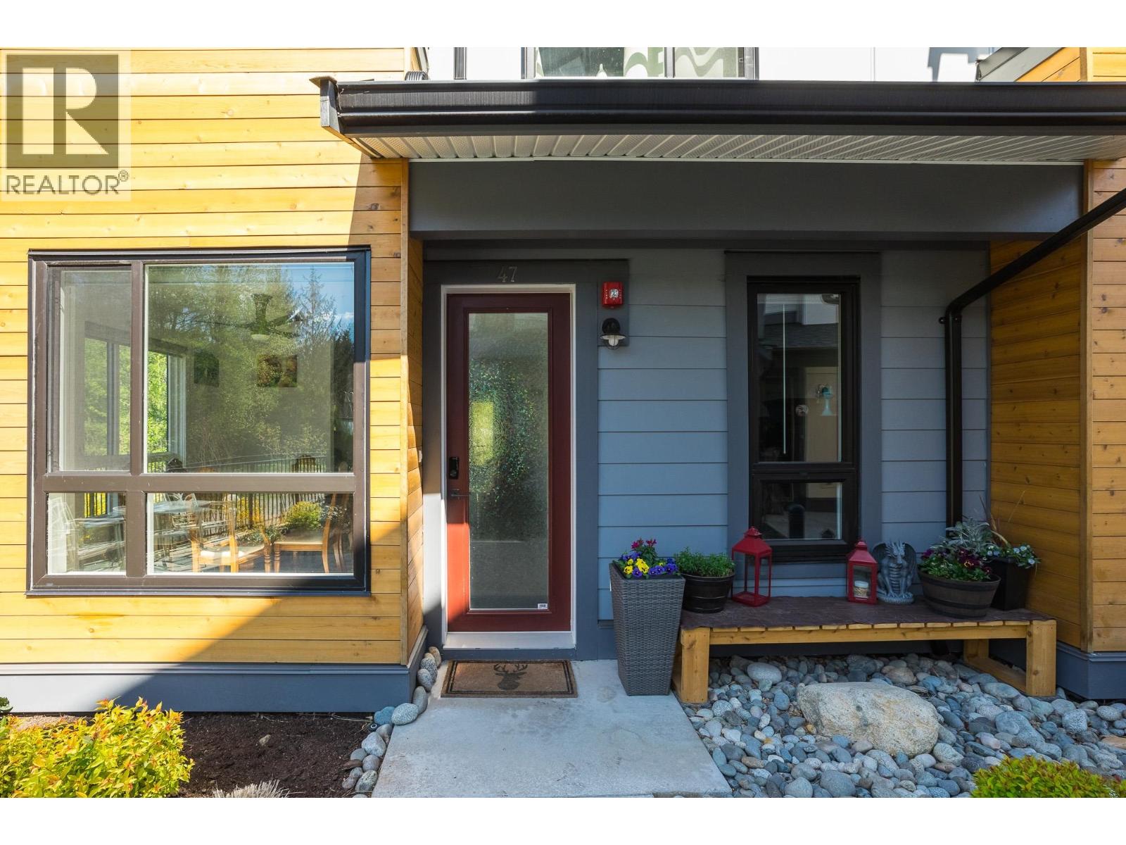 47 1188 MAIN STREET, Squamish