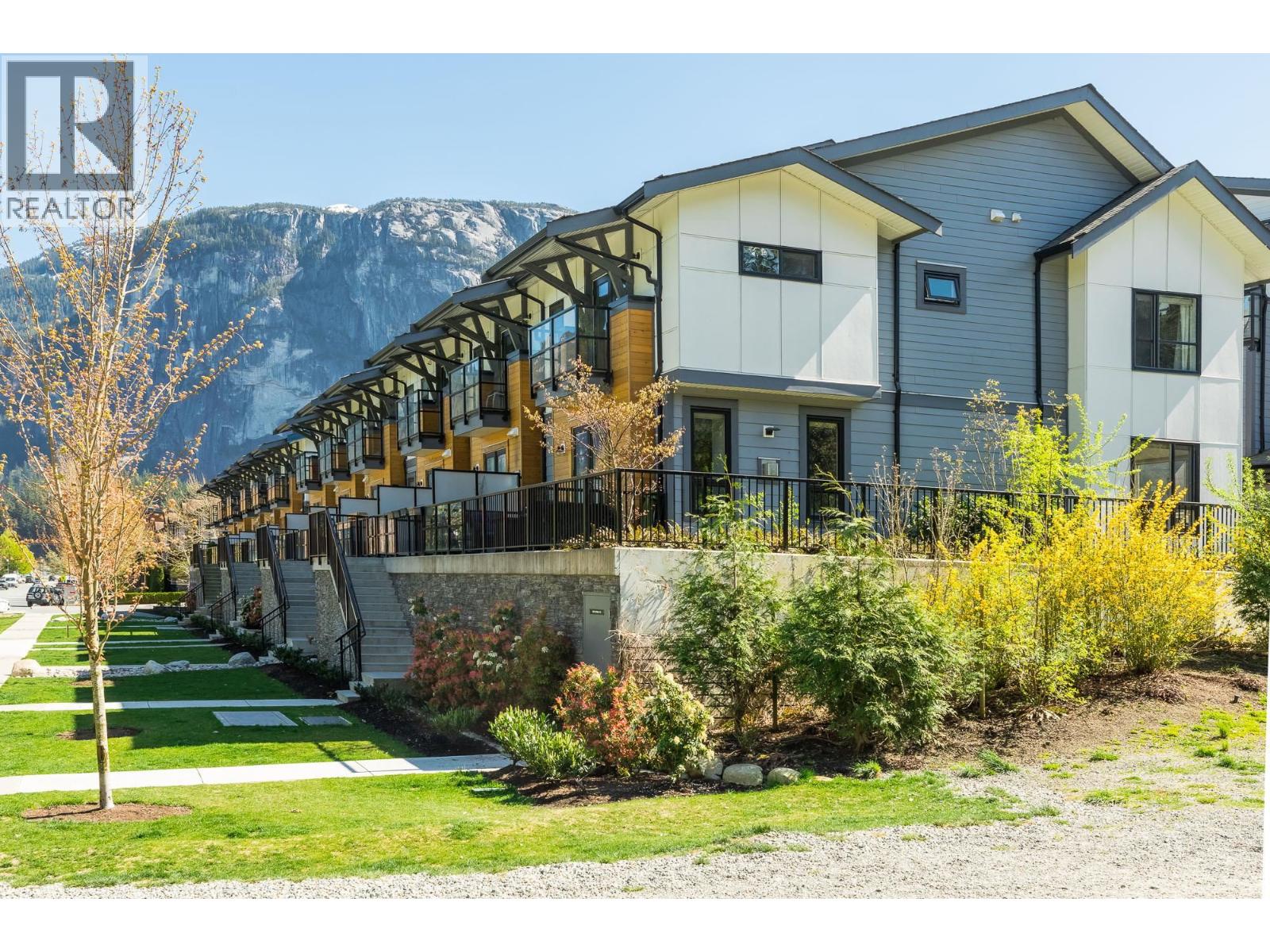 47 1188 MAIN STREET, Squamish