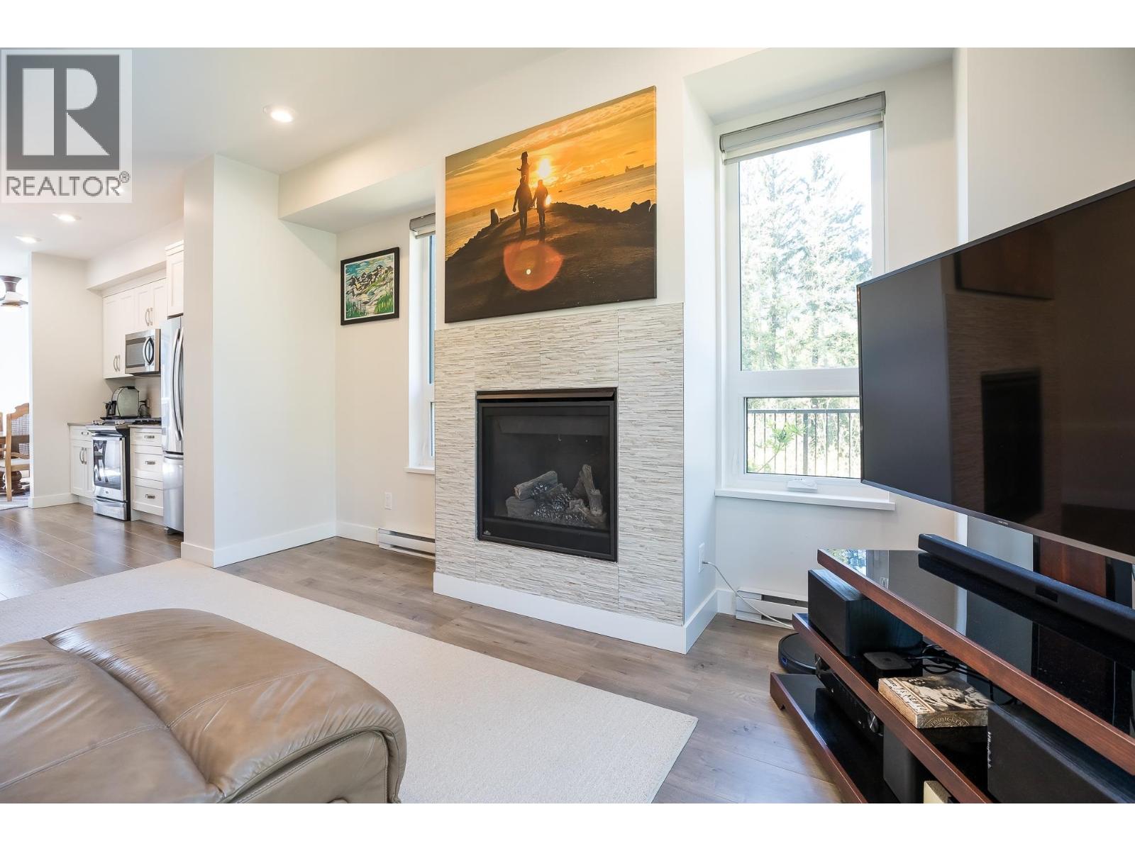 47 1188 MAIN STREET, Squamish