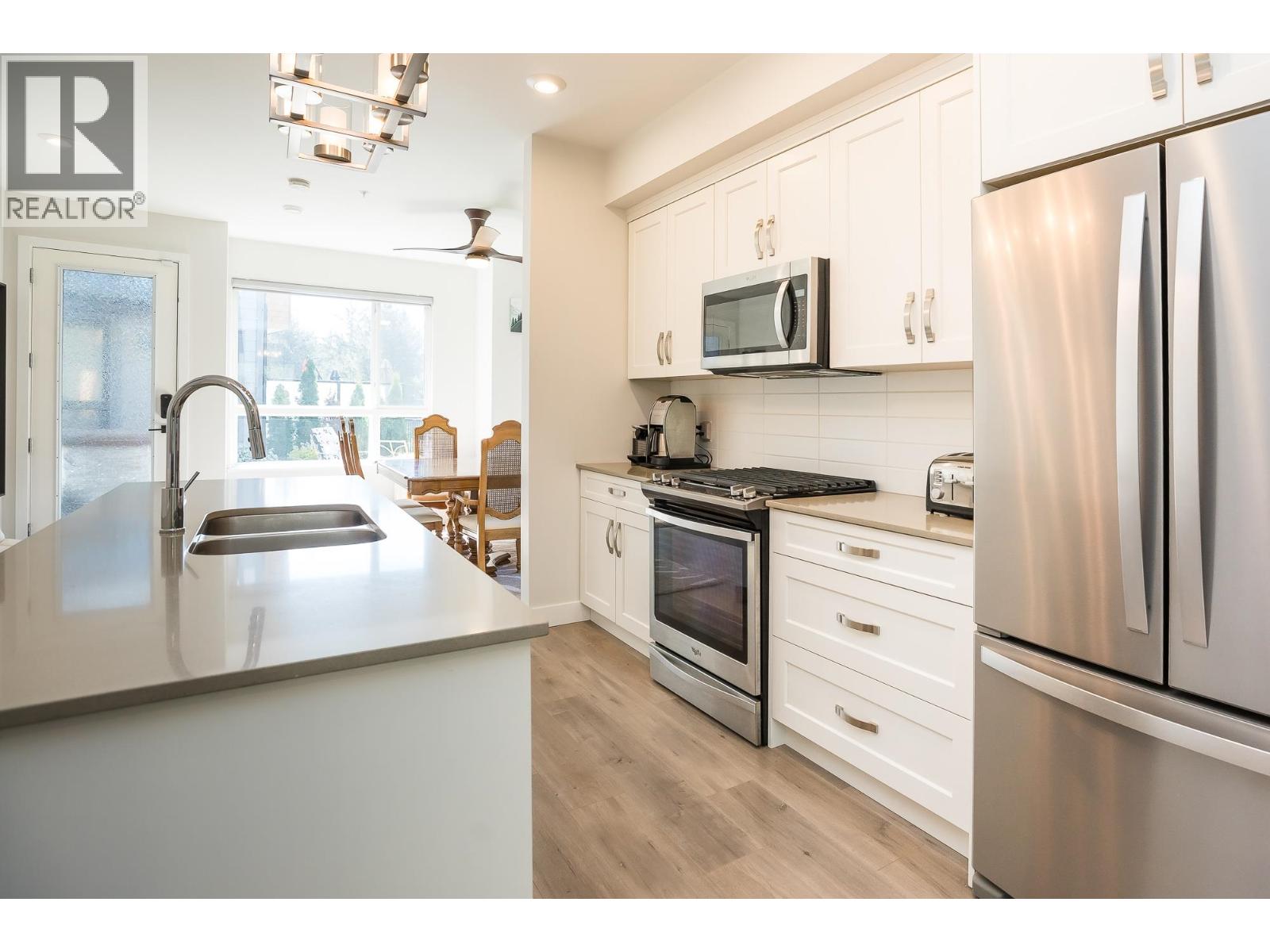 47 1188 MAIN STREET, Squamish