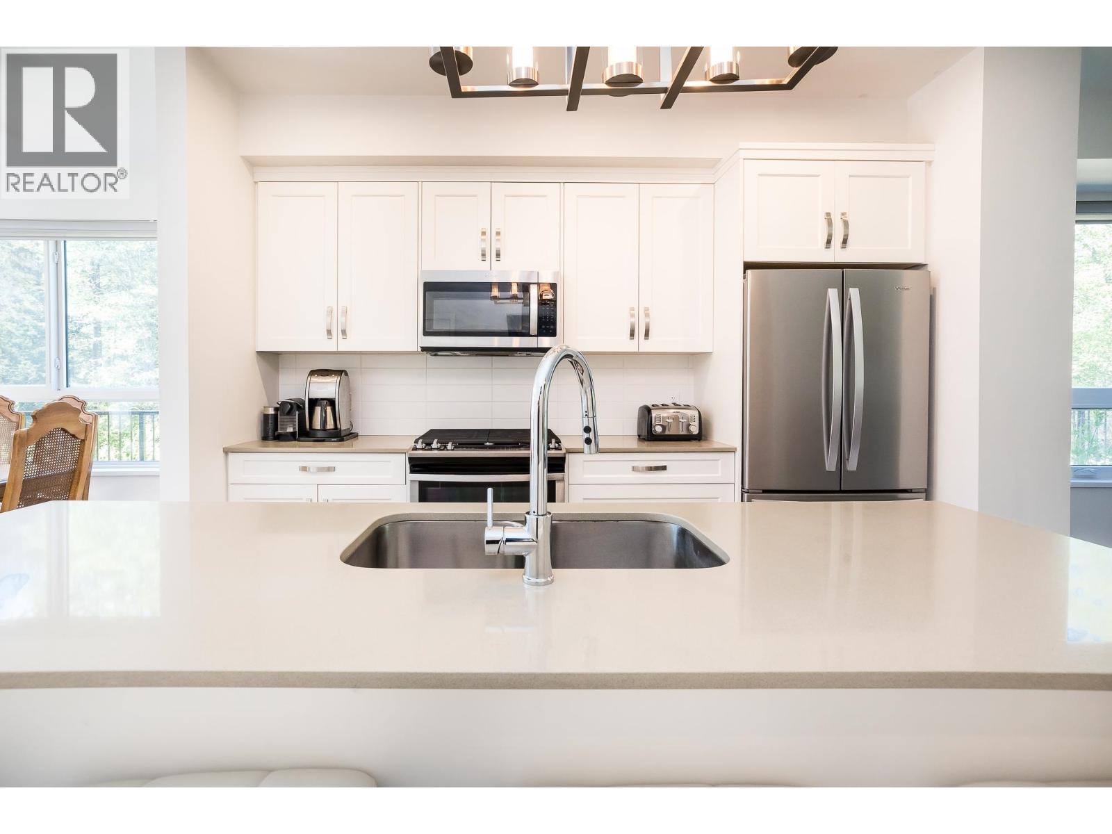 47 1188 MAIN STREET, Squamish