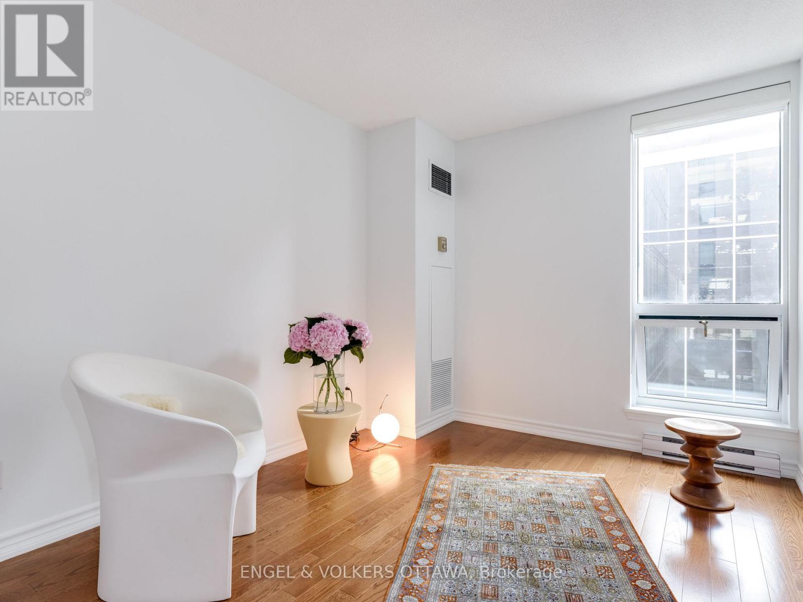 #212 35 MURRAY STREET - Image 21