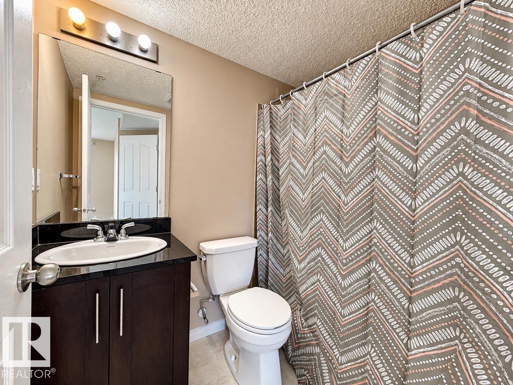 #203 12025 22 AVE SW - 15