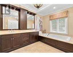 53 Cumberland Drive, Mississauga, ON L5G3N1 Photo 24