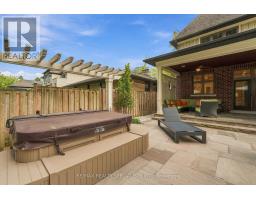 53 Cumberland Drive, Mississauga, ON L5G3N1 Photo 40