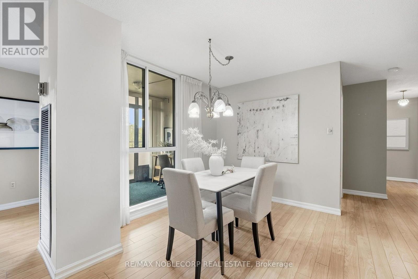 405 - 1320 MISSISSAUGA VALLEY, Mississauga (Mississauga Valleys) — photo 8