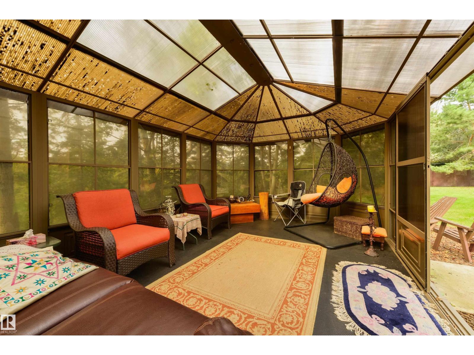 9 WOLF WILLOW PT NW - 11