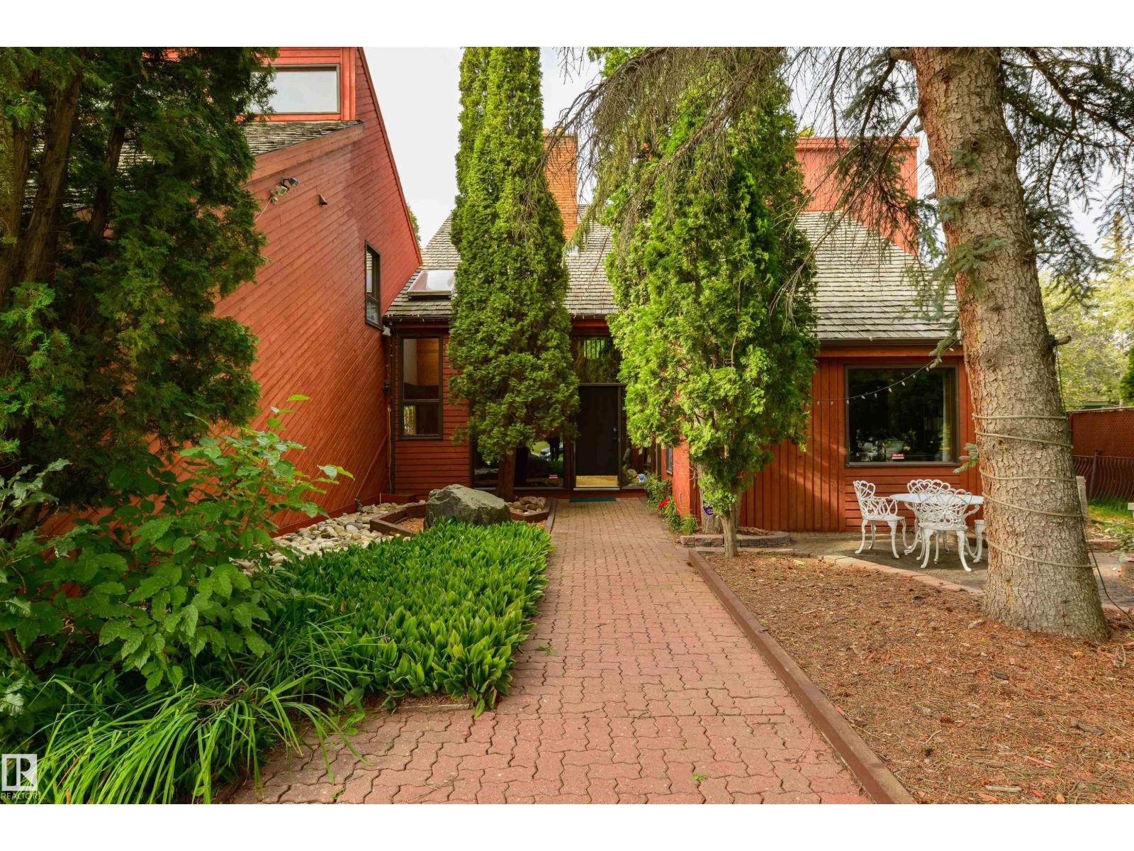 9 WOLF WILLOW PT NW - 2