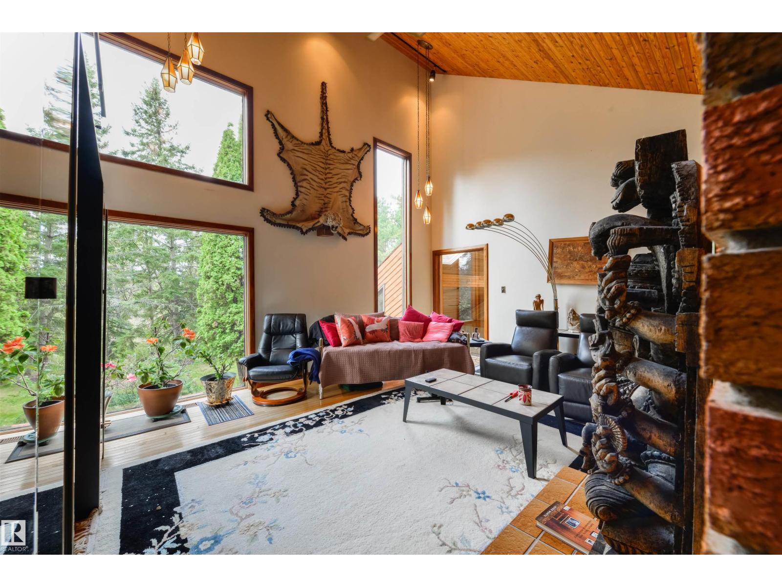 9 WOLF WILLOW PT NW - 45