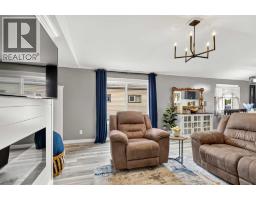 4pc Bathroom - 112 Greely Road, Fort Mcmurray, AB T9H2C4 Photo 8