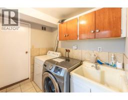 2628 Capitol Hill Crescent NW - photo 24