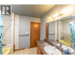 2628 Capitol Hill Crescent NW - photo 15