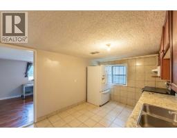 2628 Capitol Hill Crescent NW - photo 20