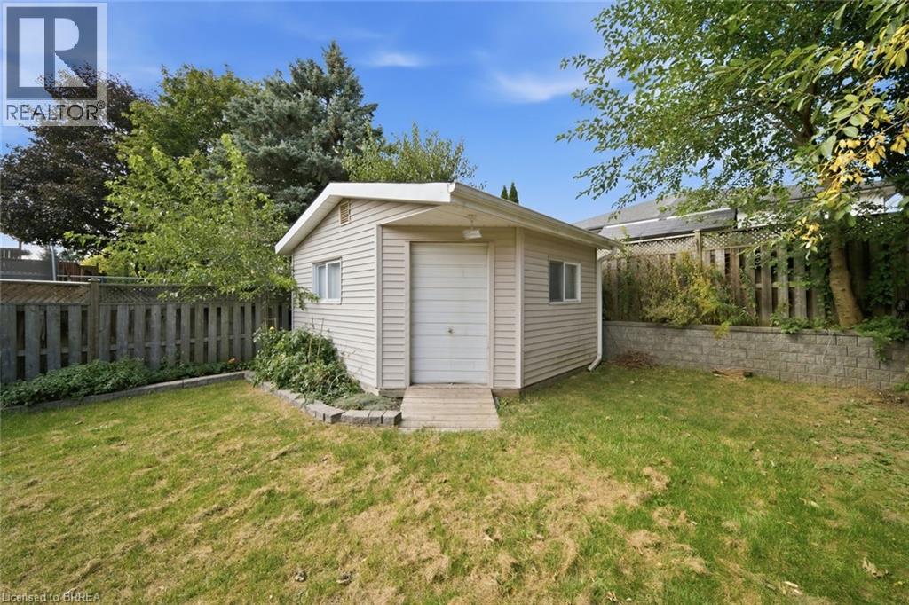 39 MAGNOLIA Drive - 41