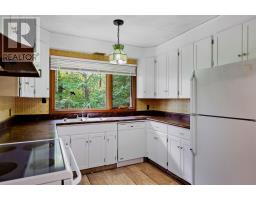 190 Town Line Rd E, Laird, ON P0S1C0 Photo 12