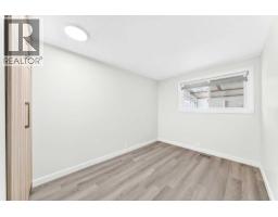 3319 Radcliffe Drive SE - photo 12