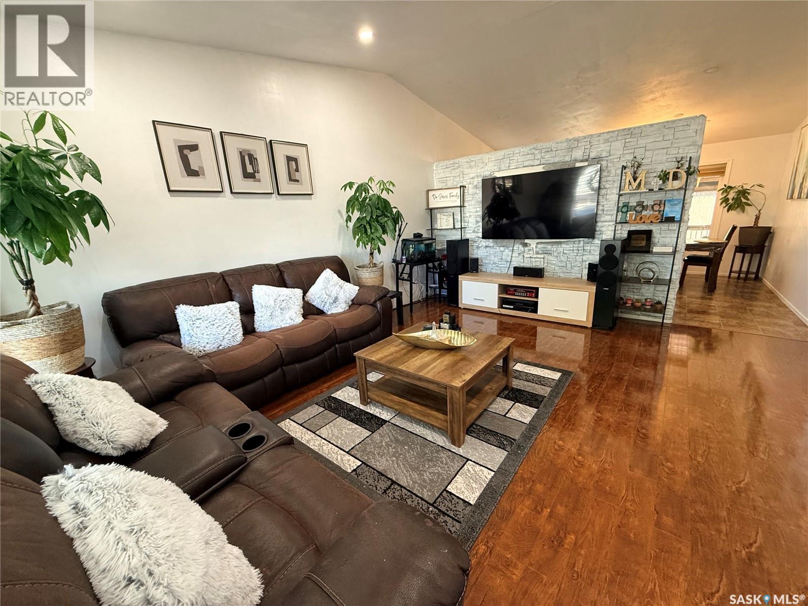119 Hall CRESCENT, Saskatoon — photo 5