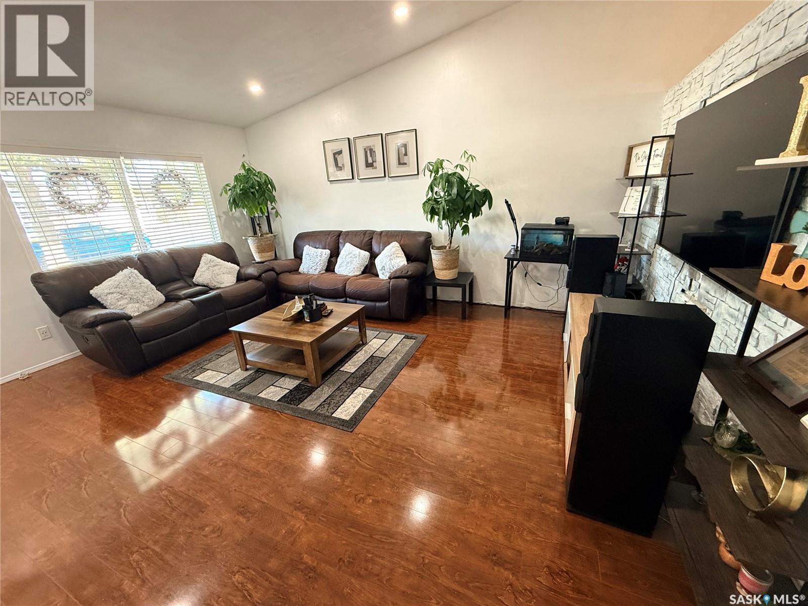 119 Hall CRESCENT, Saskatoon — photo 6
