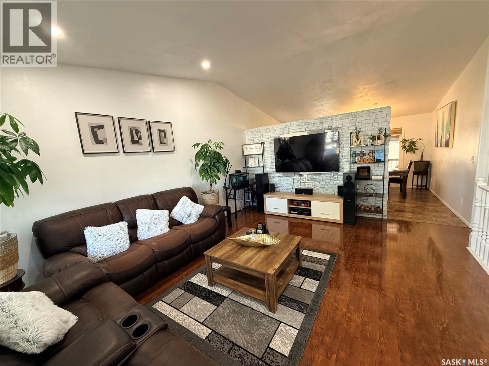 119 Hall CRESCENT, Saskatoon — photo 7