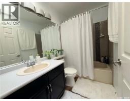 119 Hall Crescent, Saskatoon, SK S7L7G7 Photo 25