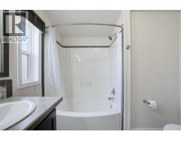 4811 10a Avenue Ne Unit# 28, Salmon Arm, BC V1E1C5 Photo 25