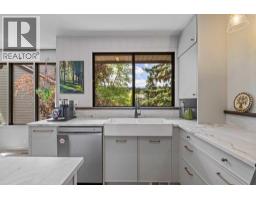 16, 140 Point Drive NW - photo 10