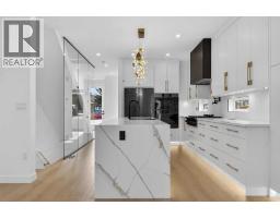 Bedroom - 720 52 Avenue Sw, Calgary, AB T2V0B5 Photo 10