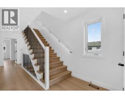 Bedroom - 720 52 Avenue Sw, Calgary, AB T2V0B5 Photo 17