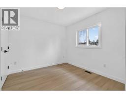720 52 Avenue Sw, Calgary, AB T2V0B5 Photo 45