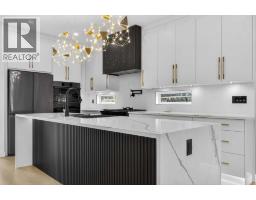 Bedroom - 720 52 Avenue Sw, Calgary, AB T2V0B5 Photo 9