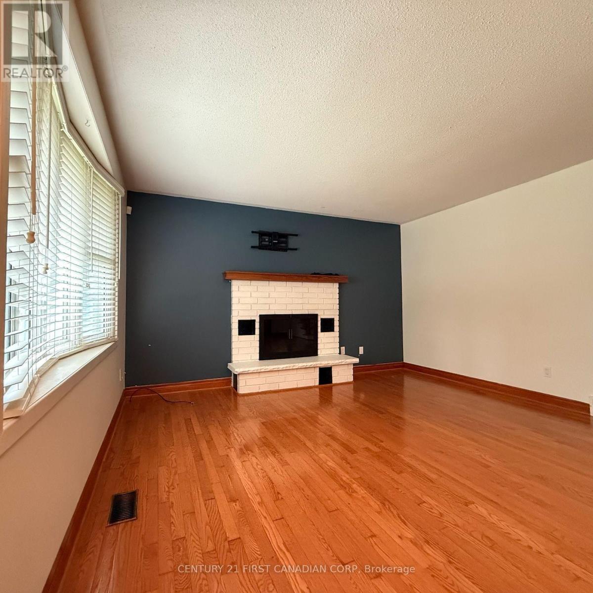 749 DUNDALK DRIVE, London South (South Q) — photo 10