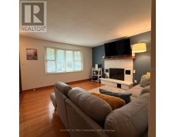 Family room - 749 Dundalk Drive, London South, ON N6C3V1 Photo 7