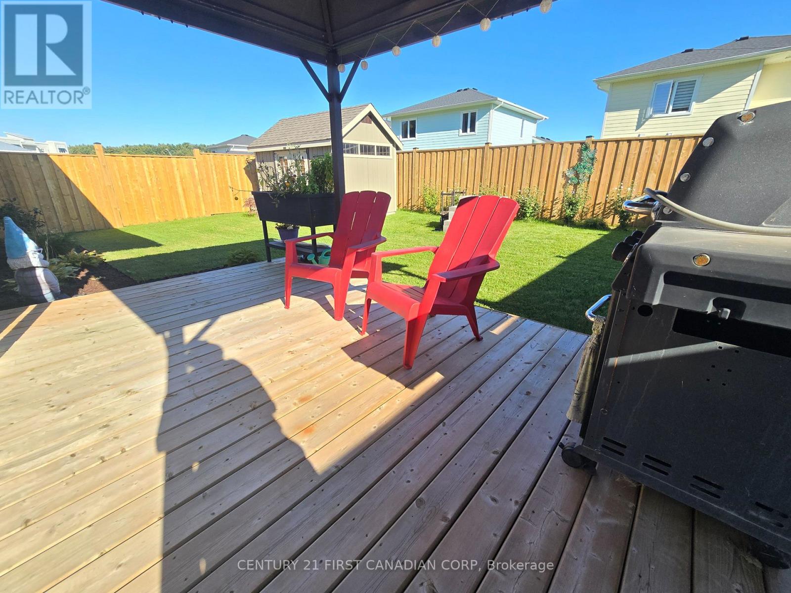 87 The Promenade — photo 19