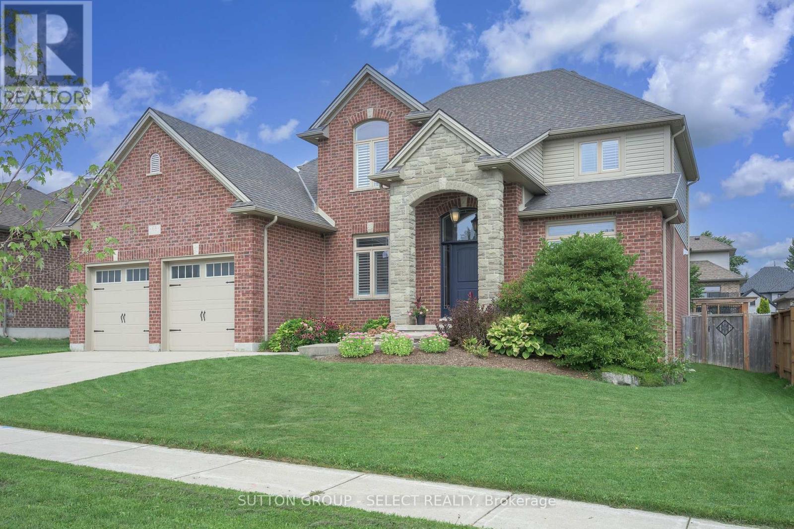 68 BLUE HERON DRIVE - Image 32
