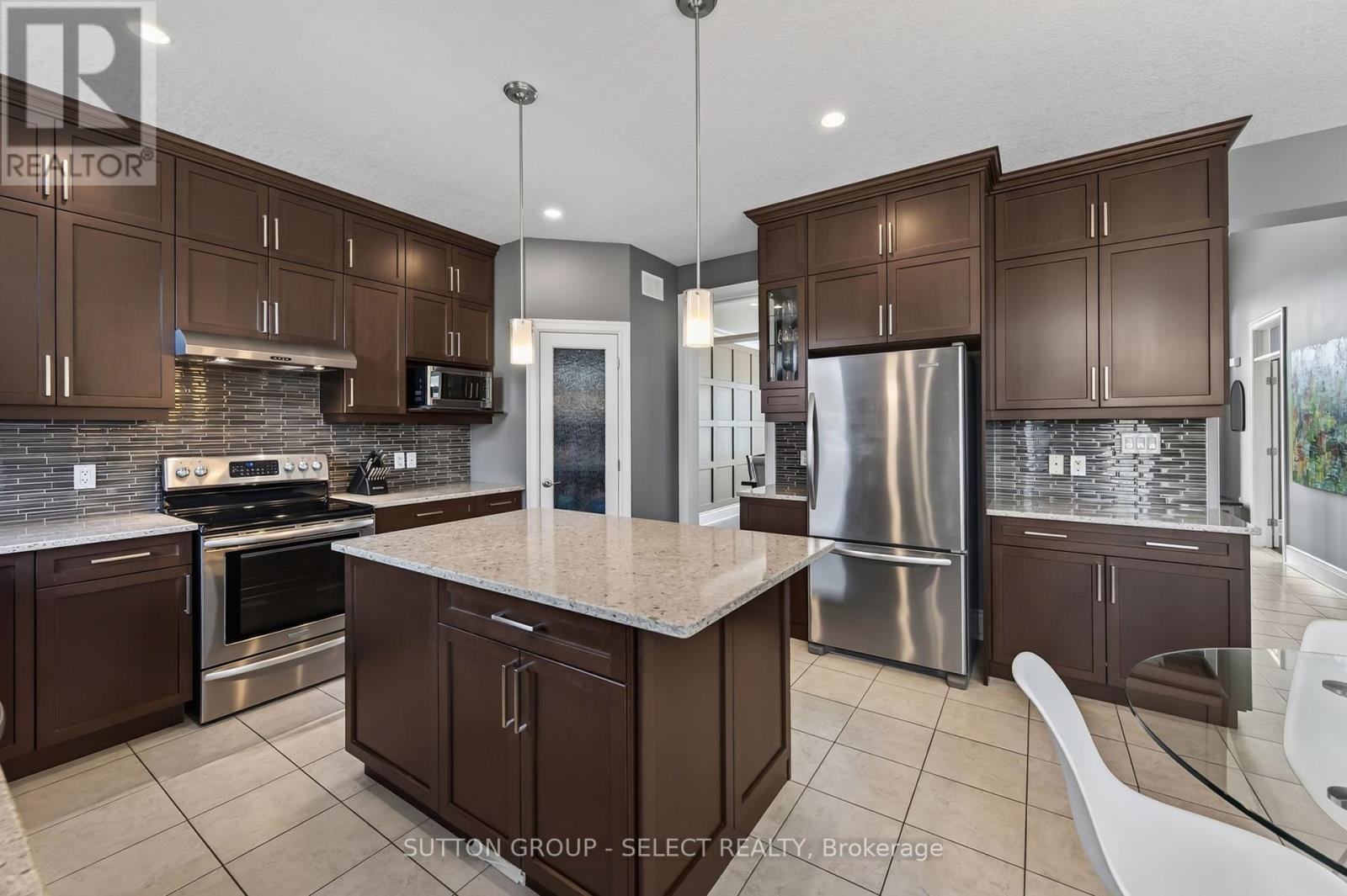 68 BLUE HERON DRIVE, Middlesex Centre (Ilderton) — photo 9