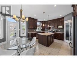 Kitchen - 68 Blue Heron Drive, Middlesex Centre, ON N0M2A0 Photo 7