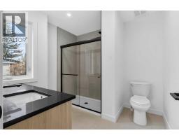 Bedroom - 720 52 Avenue Sw, Calgary, AB T2V0B5 Photo 22