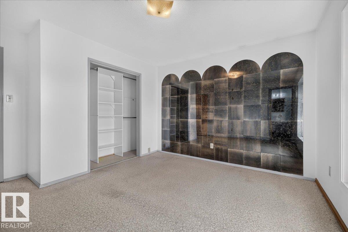 15128 88 ST NW - 28