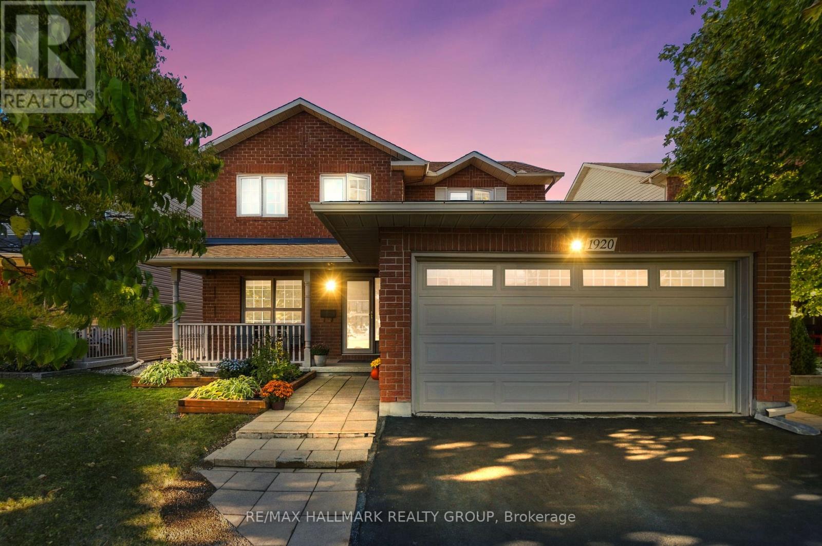 1920 LECLAIR CRESCENT - 1