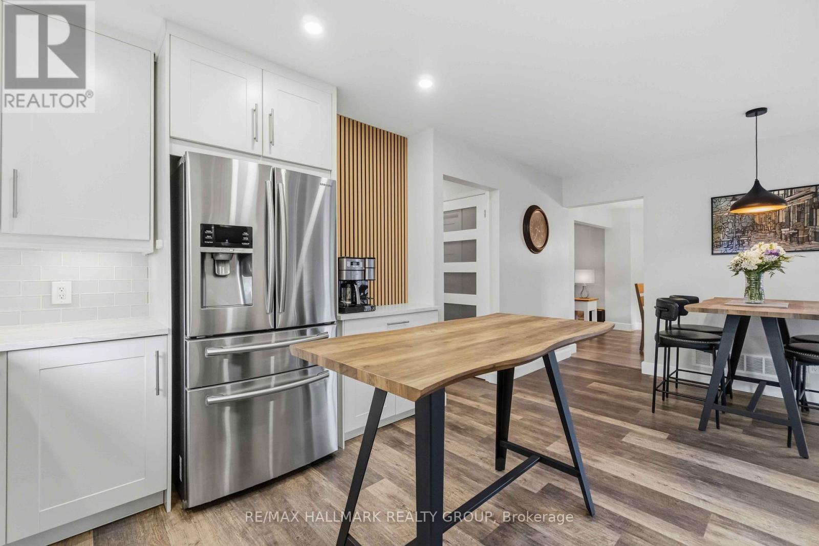 1920 LECLAIR CRESCENT - 17