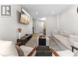 49 Longshire Circle, Ottawa, ON K2J4K7 Photo 9