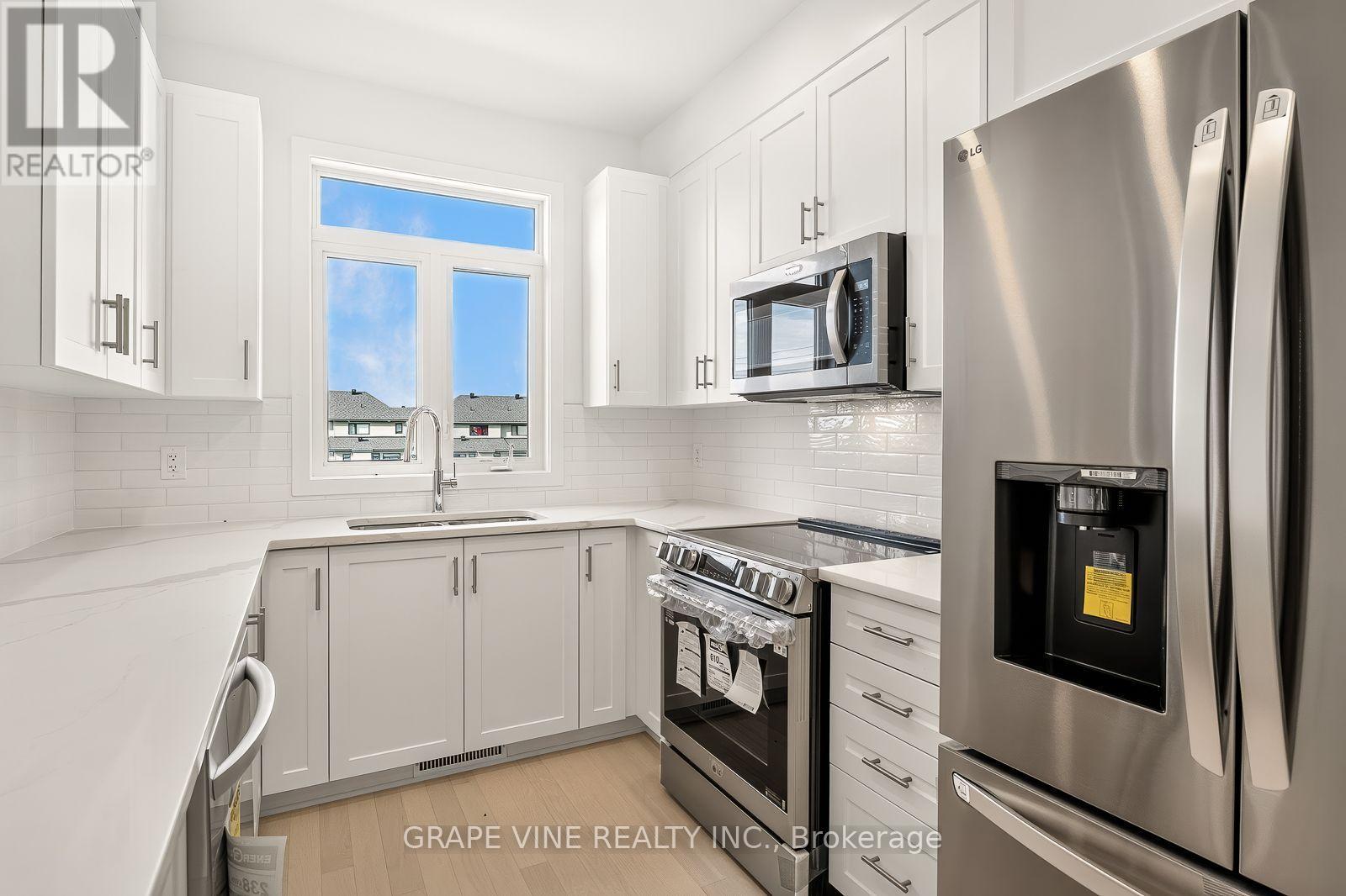580 ARBIA RIDGE - 18