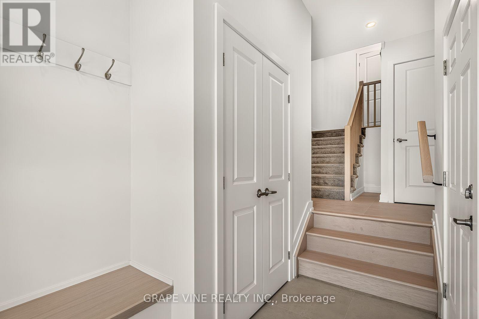 580 ARBIA RIDGE, Ottawa — photo 5