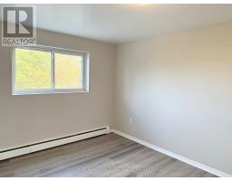8 - 286 Vine Street, St  Catharines, ON L2M4T3 Photo 22